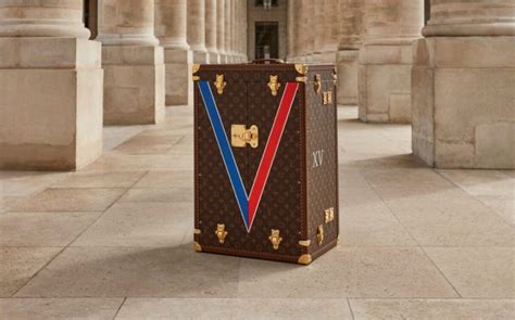 Louis Vuitton presenta la Thophy Travel della Coppa